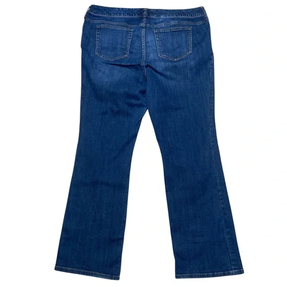 Torrid Relaxed Boot Women’s 18 Casual Medium Wash Distressed Denim Bootcut Flare - Picture 2 of 11